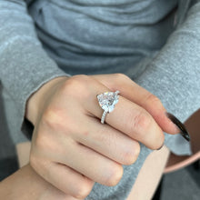 Cargar imagen en el visor de la galería, Anillo Dorotea